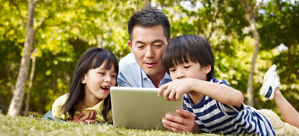 5 Family Tech (FamTech) Apps to Keep Your Kids Busy in Summer 2024